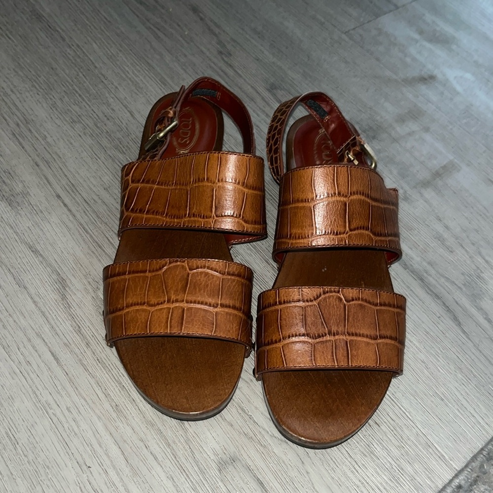 Authentic Tod’s sandals. Beautiful design
